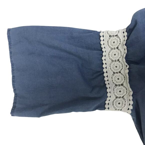 Joes Collection Top Womens Large Blue Chambray White Detailed Hemline - Picture 6 of 8